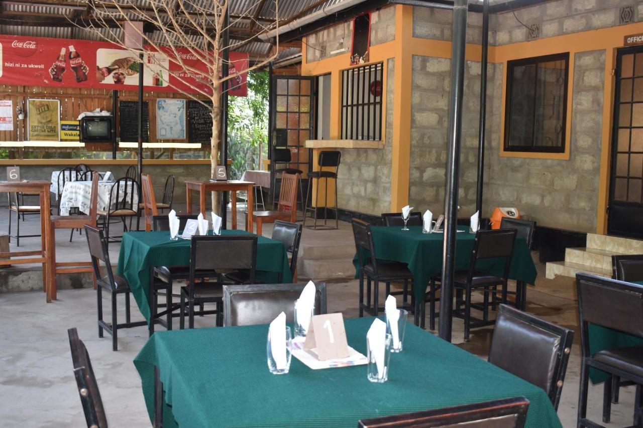 Rainbow Executive Lodge Boma la Ngombe 외부 사진